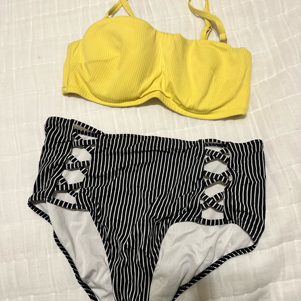 Shade & Shore Yellow and Black Bikini Set